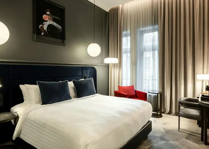 The Marmorosch Bucharest, Autograph Collection