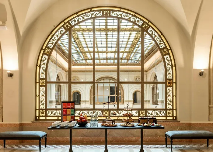Отель The Marmorosch Bucharest, Autograph Collection Бухарест