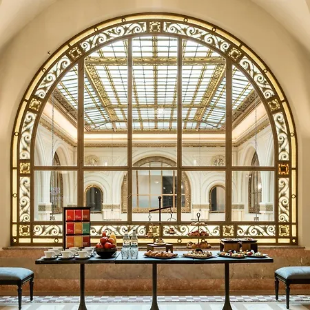 ホテル The Marmorosch Bucharest, Autograph Collection ブカレスト